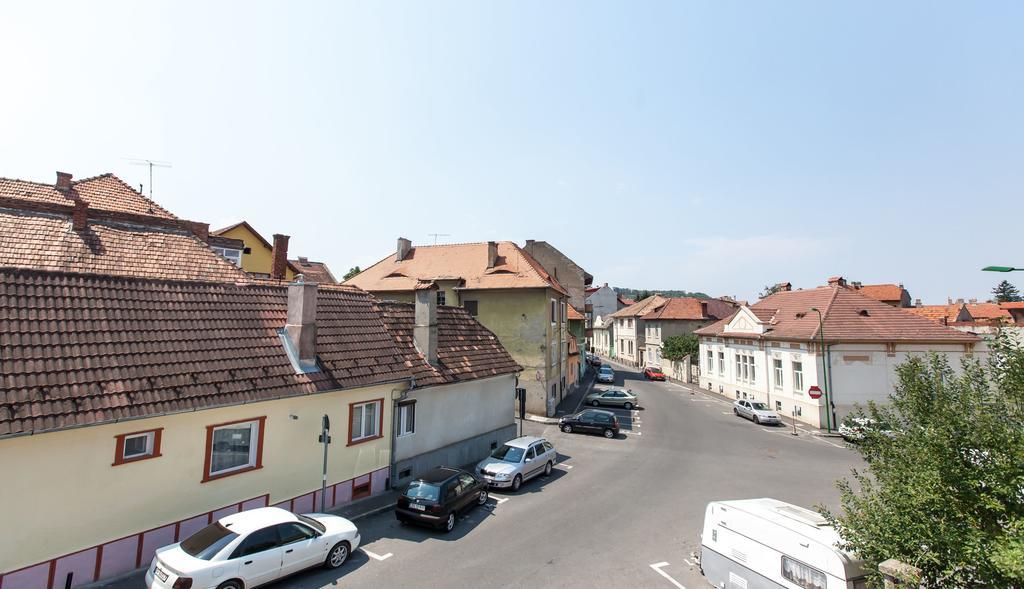 Matei Basarab Private Apartments Brașov Exterior foto